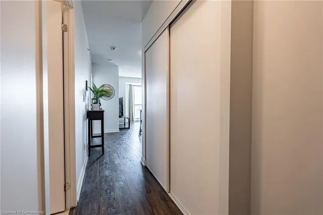 Additional image 6 of 3210 Dakota Common Unit A505