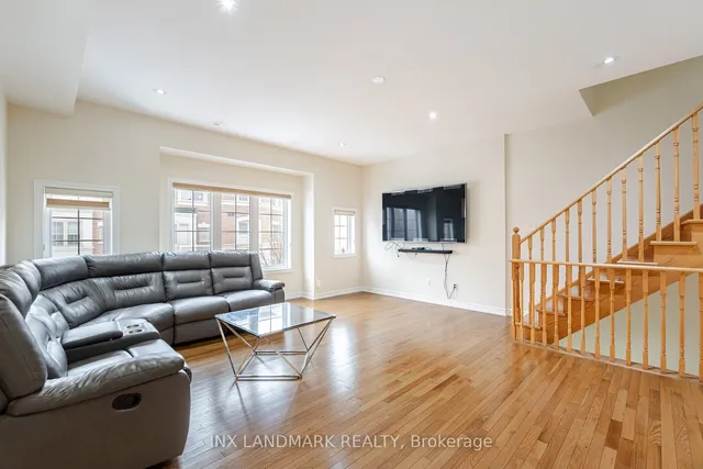 Additional image 17 of 23 Abercove Clse