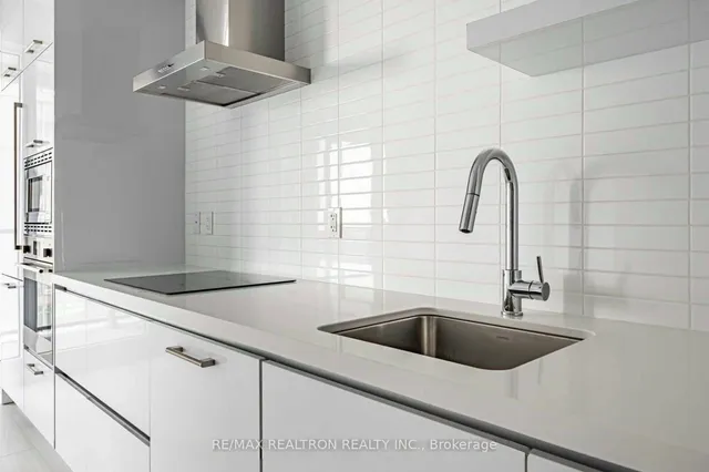 Additional image 4 of 2221 Yonge St Unit 4606