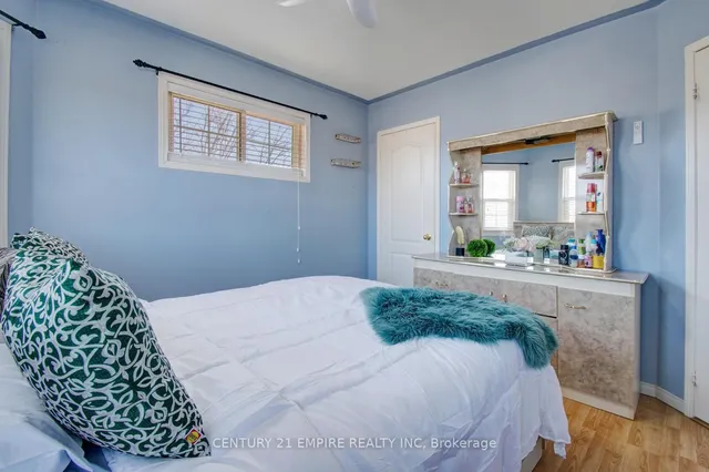 Additional image 31 of 46 Brentcliff Dr