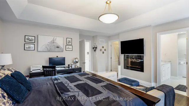 Additional image 21 of 1166 Glengrove Ave