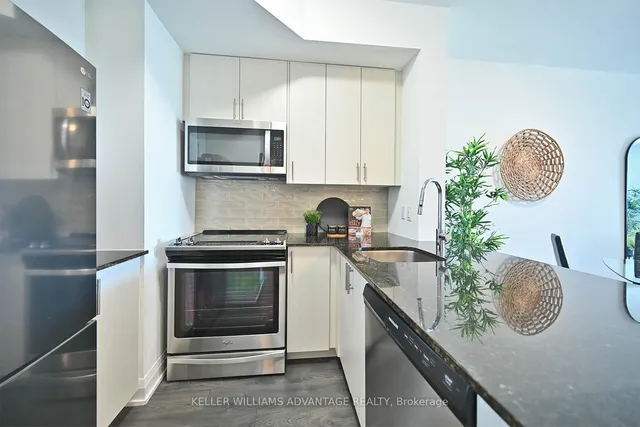 Additional image 5 of 3655 Kingston Rd Unit 816