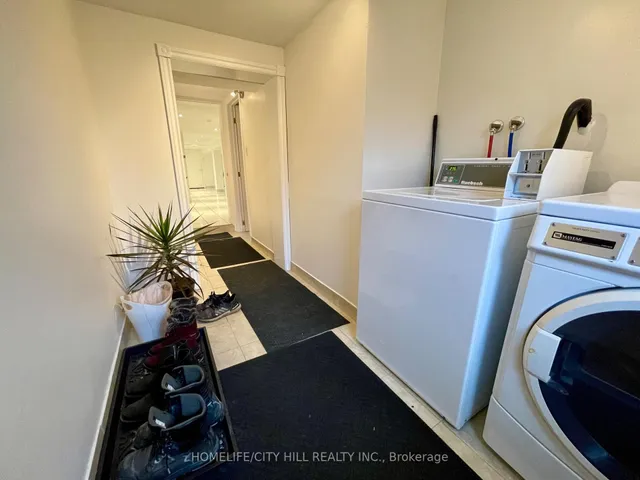 Additional image 21 of 339 Harvie Ave