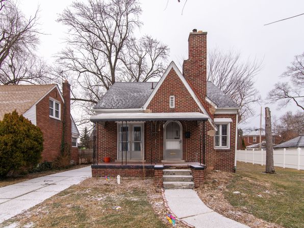 15496 Minock St, Detroit, MI 48223