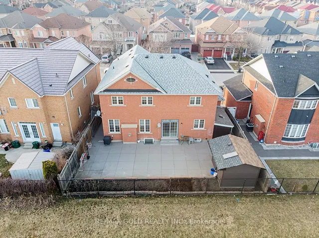 Additional image 49 of 17 Yellow Pine Rd