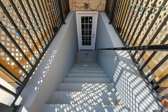 Additional image 35 of 151 RUSSELL CREEK Dr