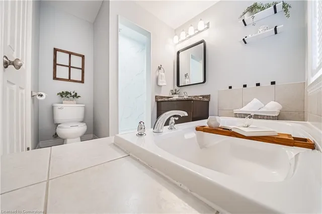 Additional image 22 of 10 Pumpkin Pass Unit 32