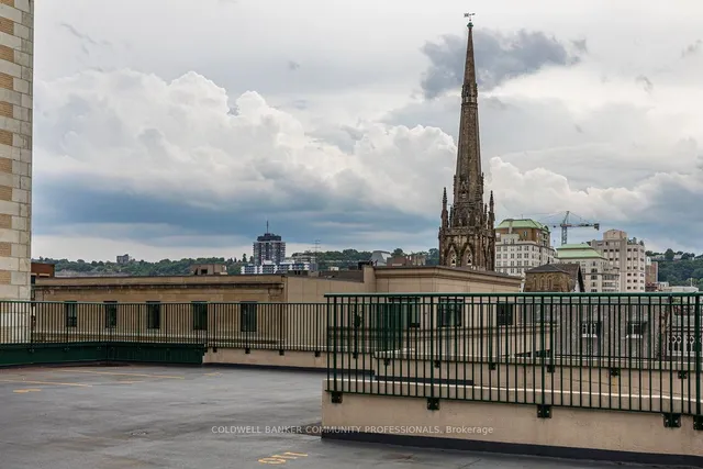 Additional image 39 of 36 James St Unit 702