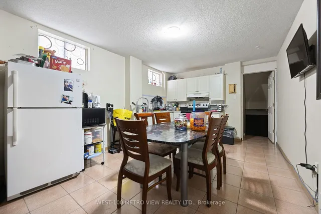 Additional image 16 of 3948 Midhurst Lane