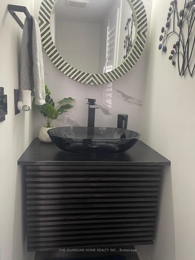 Additional image 17 of 8 Canary Grass Blvd