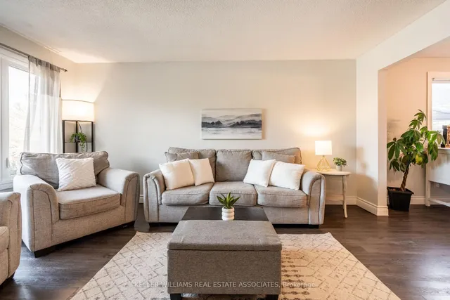 Additional image 7 of 19 Vista Crt