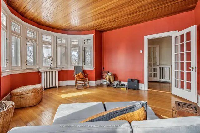 Additional image 11 of 27 Old Yonge St