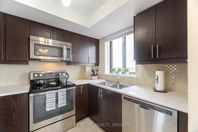 Additional image 18 of 1240 Marlborough Crt Unit 908