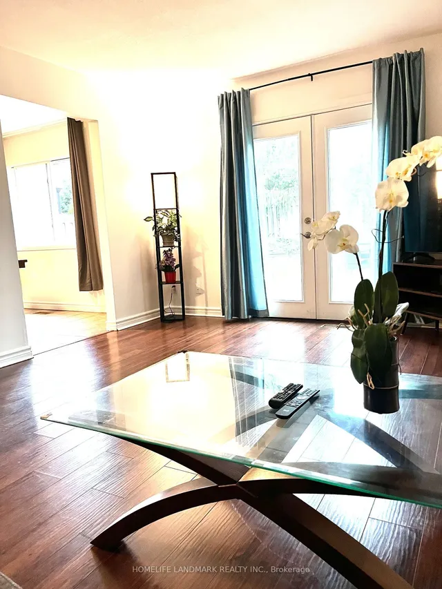 Additional image 8 of 300 Crerar Dr