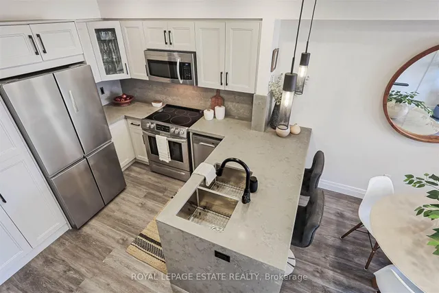 Additional image 11 of 1209 Queen St Unit 28