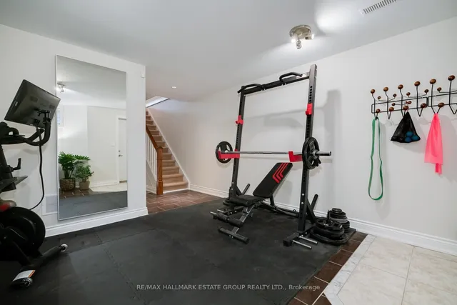 Additional image 30 of 48 Wiley Ave