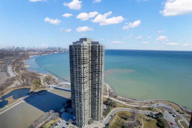 Additional image 36 of 2045 Lake Shore Blvd Unit 4404