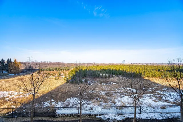 Additional image 29 of 45 Yorkland Blvd Unit 204