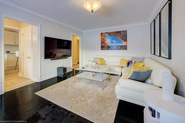 Additional image 7 of 101 Victor Blvd