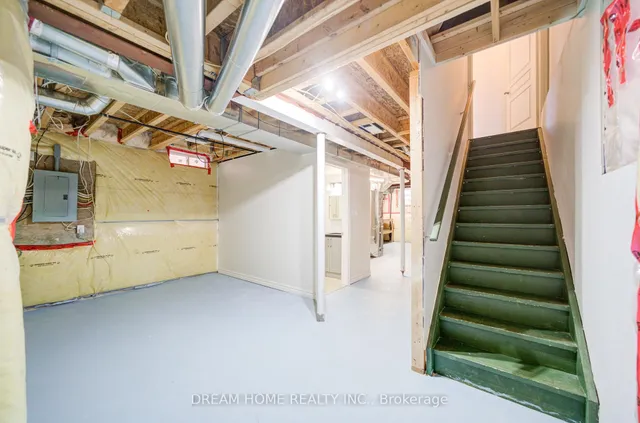 Additional image 29 of 63 George Robinson Dr