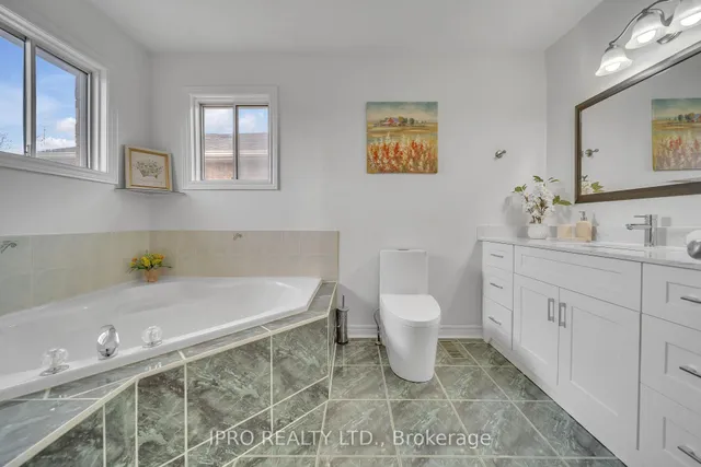 Additional image 26 of 18 Tessler Cres