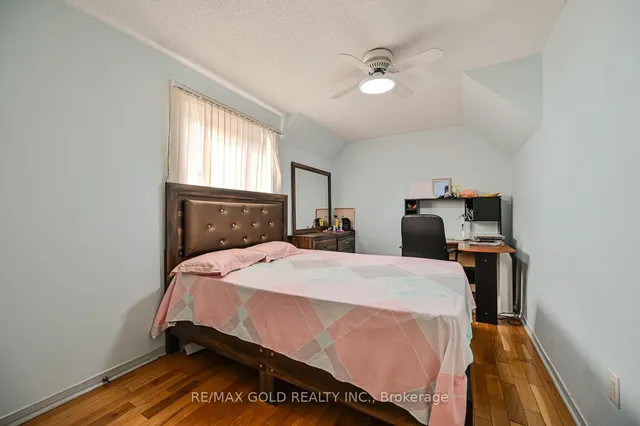 Additional image 32 of 152 Bighorn Cres