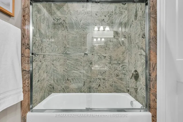 Additional image 45 of 485 Davisville Ave