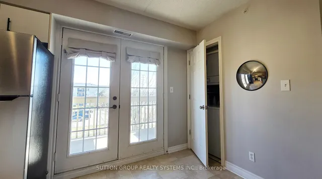 Additional image 17 of 4005 Kilmer Dr Unit 301