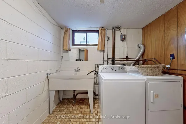 Additional image 34 of 53 Wedgewood Dr