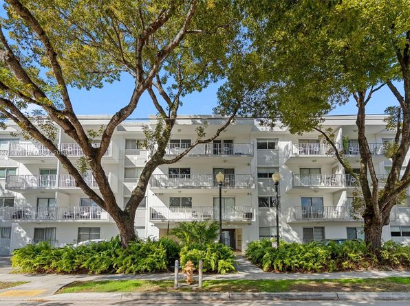 445 SW 11th St APT 104, Miami, FL 33130