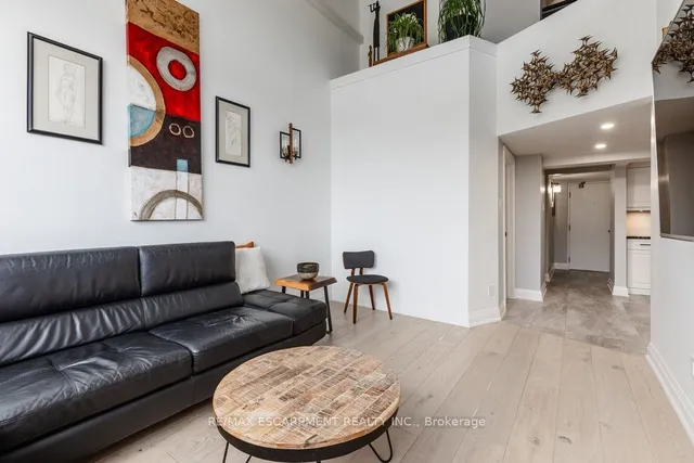 Additional image 7 of 50 MAIN St Unit 412