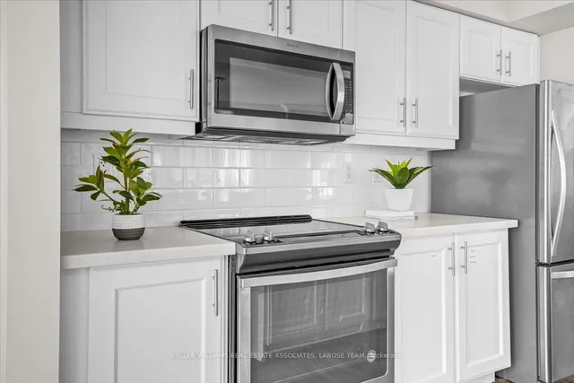 Additional image 15 of 3 Marine Parade Dr Unit 1706