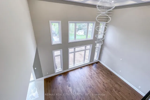 Additional image 18 of 653 Mohawk Rd