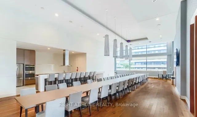 Additional image 35 of 2220 Lake Shore Blvd Unit 2005