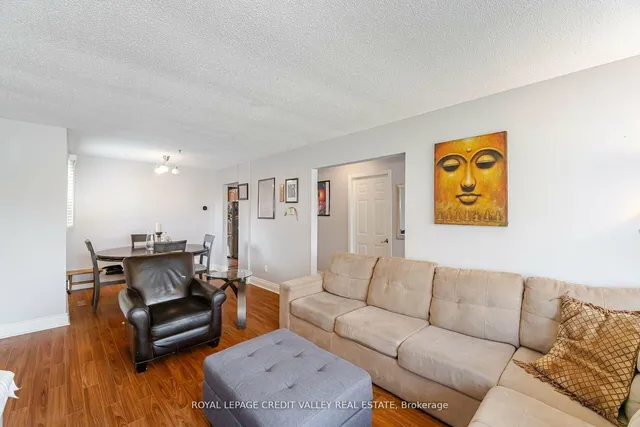 Additional image 7 of 83 Fairglen Ave