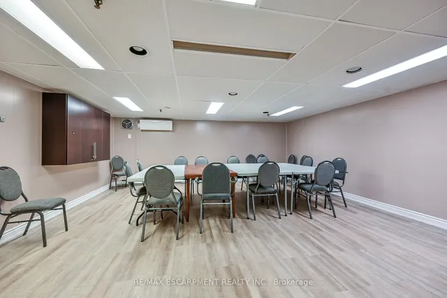 Additional image 44 of 1966 MAIN St Unit 502