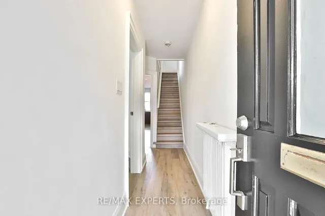 Additional image 25 of 659 Vaughan Rd