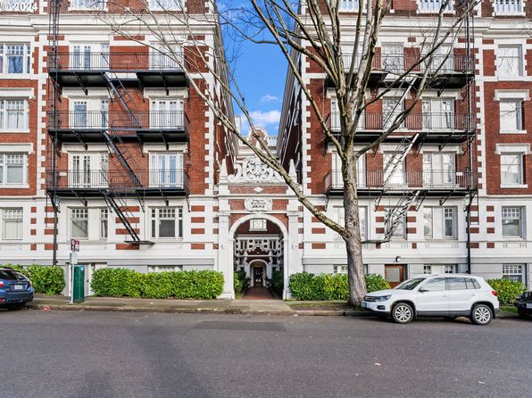 1811 NW Couch St APT 510, Portland, OR 97209