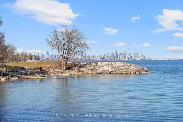 Additional image 43 of 41 Lake Shore Dr Unit 501