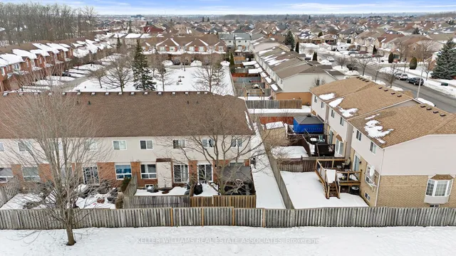 Additional image 35 of 171 Highbury Dr Unit 1