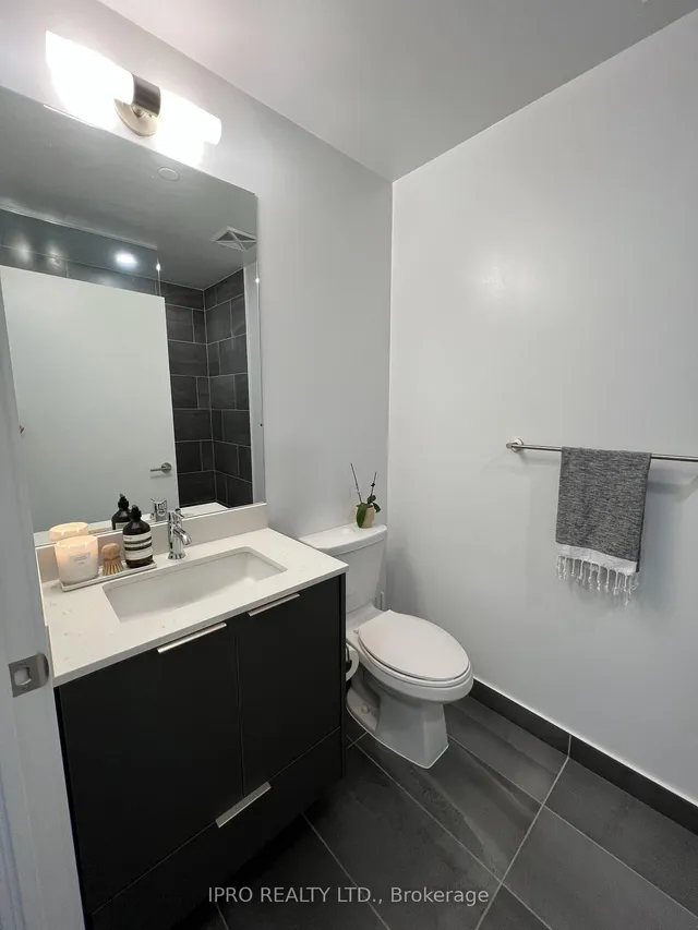 Additional image 16 of 32 Forest Manor Rd Unit 706