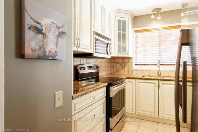 Additional image 10 of 212 SILVERBIRCH Blvd