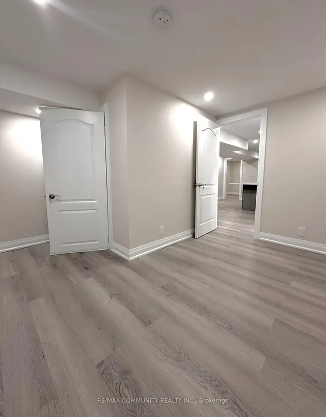 Additional image 22 of 63 Winstanly Cres