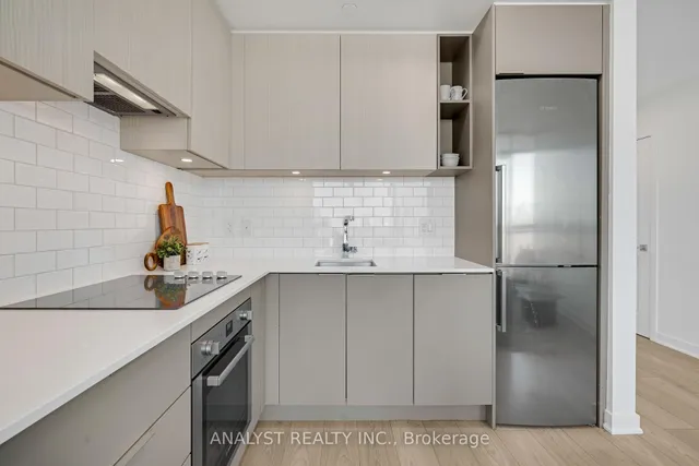 Additional image 8 of 120 Parliament St Unit 1603