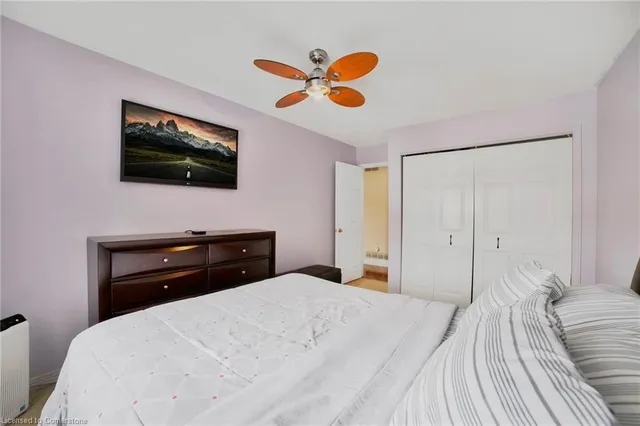 Additional image 21 of 12 Portal Crt