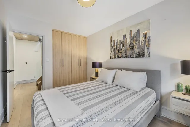 Additional image 25 of 46 Western Battery Rd Unit 825