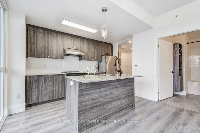 Additional image 11 of 60 Charles St Unit 1802