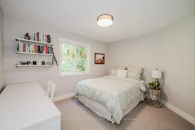 Additional image 21 of 6490 Panton St