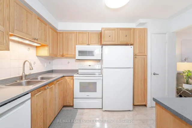 Additional image 7 of 33 Dawson Cres