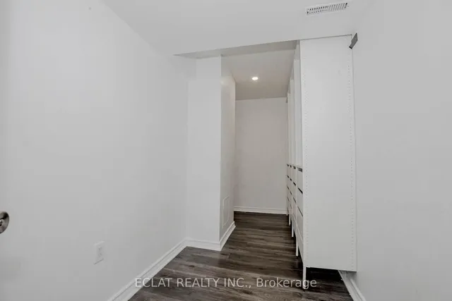 Additional image 41 of 32 Nanaimo Cres